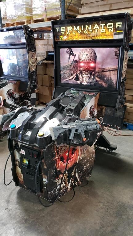 TERMINATOR SALVATION DX 42" SHOOTER ARCADE GAME #3