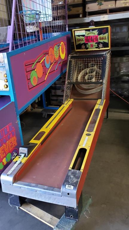 SKEEBALL 10' ALLEY ROLLER TICKET REDEMPTION GAME