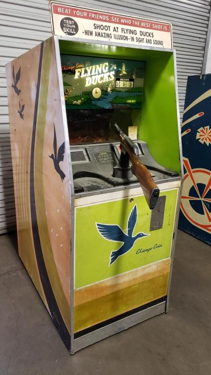 CHICAGO COIN'S FLYING DUCKS E.M. RIFLE ARCADE GAME