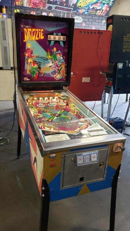 DOOZIE PINBALL MACHINE WILLIAMS 1968