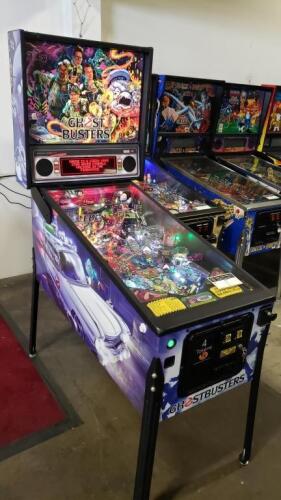 GHOSTBUSTERS PREMIUM PINBALL MACHINE STERN