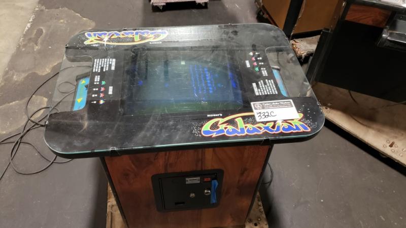 GALAXIAN COCKTAIL TABLE CLASSIC ARCADE GAME MIDWAY