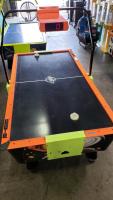 AIR HOCKEY TABLE DYNAMO COMET W/ OVERHEAD SCORING - 3