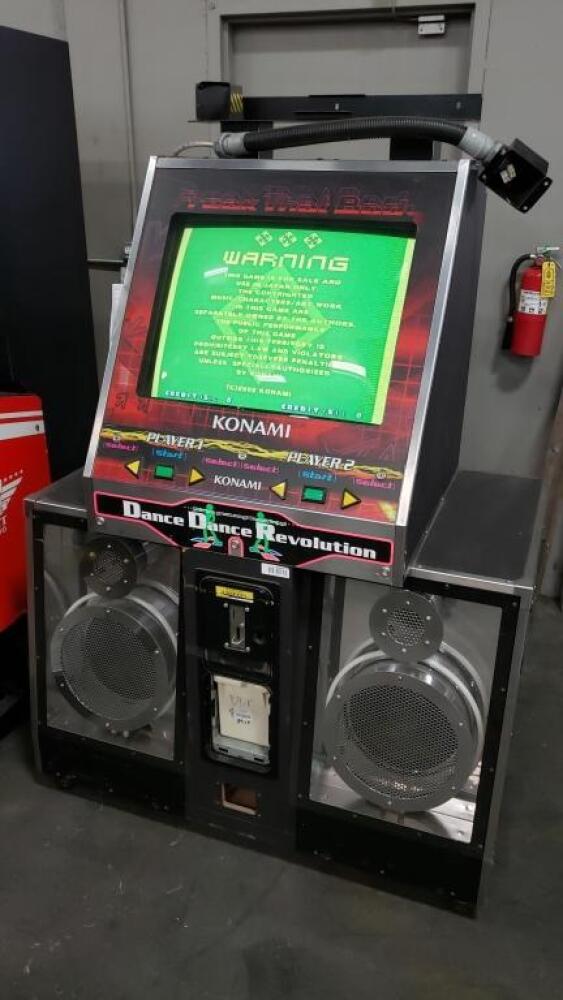 【中古】 Ddr Extreme / Game DDR EXTREME ARCADE GAME CABINET ONLY WORKING