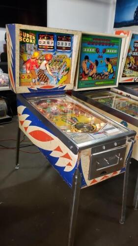 SUPER SCORE PINBALL MACHINE GOTTLIEB 1967