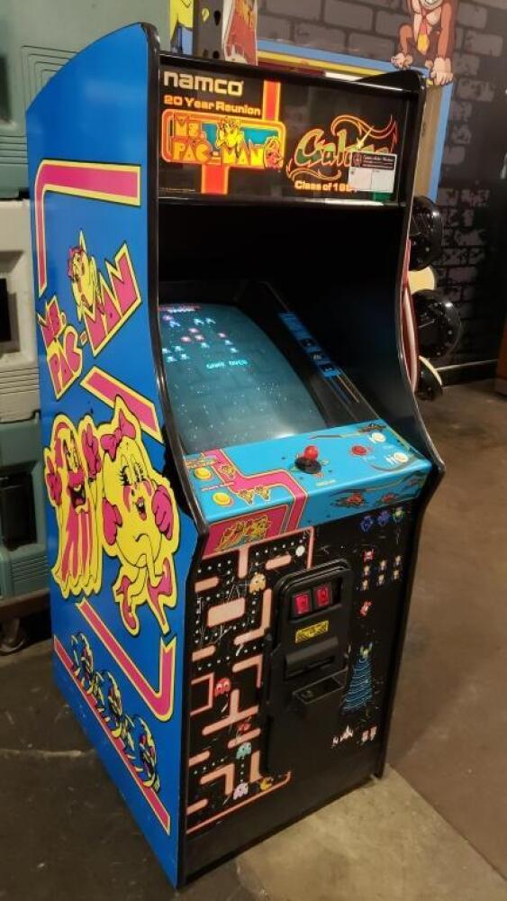 CLASS OF 1981 MS PACMAN GALAGA ARCADE GAME NAMCO