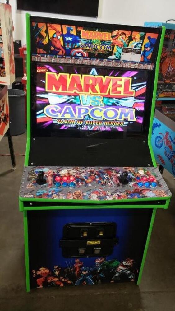 MARVEL VS CAPCOM 32 LCD ARCADE GAME L@@K!