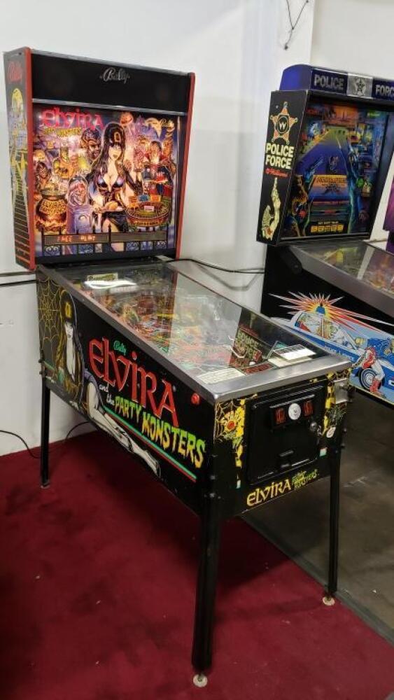 ELVIRA & THE PARTY MONSTERS PINBALL BALLY 1989