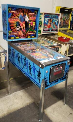 SOCCER KINGS PINBALL MACHINE ZACCARIA ITALY 1982