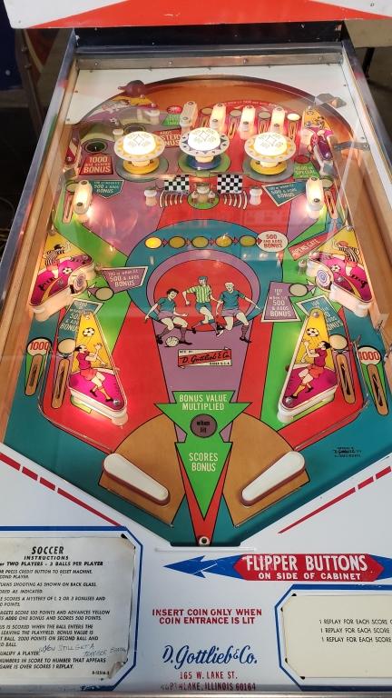 Soccer 2 Player Pinball Machine Gottlieb 1975