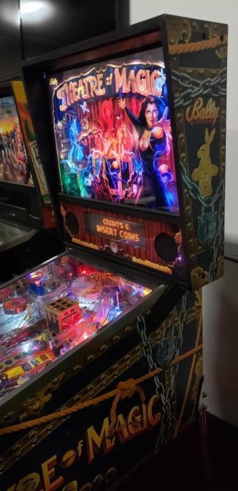 THEATER OF MAGIC PINBALL MACHINE BALLY 1995