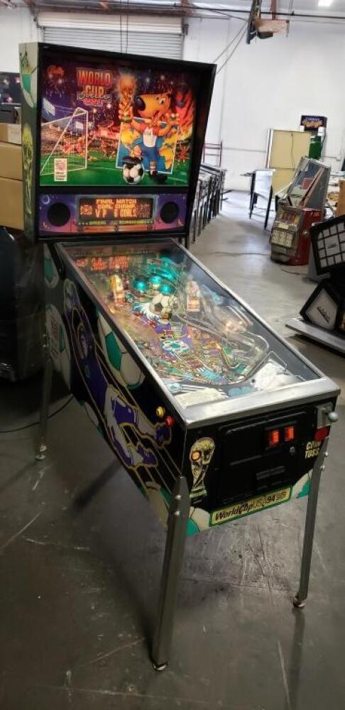 WORLD CUP 94 SOCCER PINBALL MACHINE BALLY