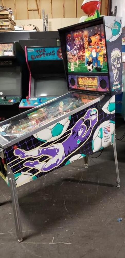 WORLD CUP 94 SOCCER PINBALL MACHINE BALLY