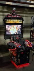 TERMINATOR SALVATION DELUXE 42" LCD ARCADE GAME