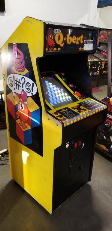 Q-BERT CLASSIC UPRIGHT ARCADE GAME GOTTLIEB