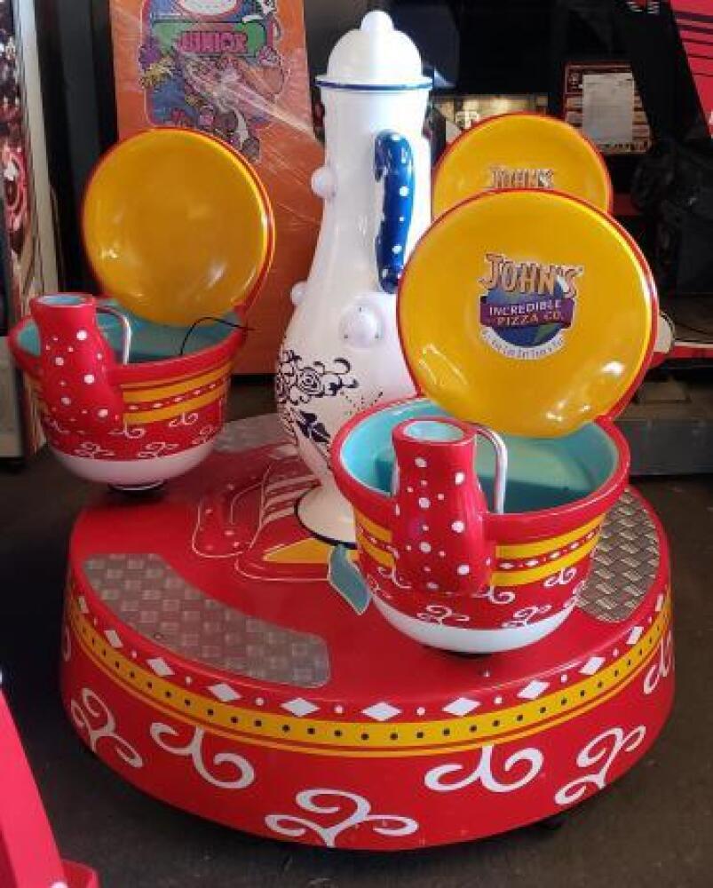 KIDDIE RIDE FANTASY SPINNING TEA CUPS