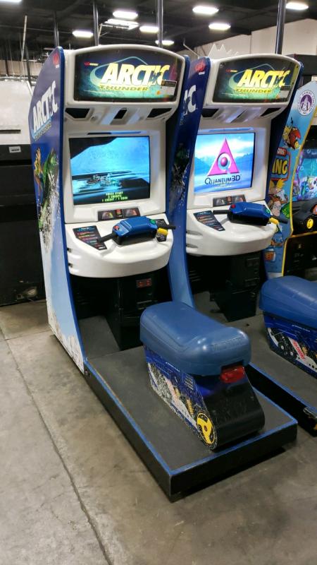 ARCTIC THUNDER SITDOWN RACING ARCADE GAME #1