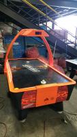 AIR HOCKEY DYNAMO FIRESTORM WITH OVERHEAD SCORING - 2