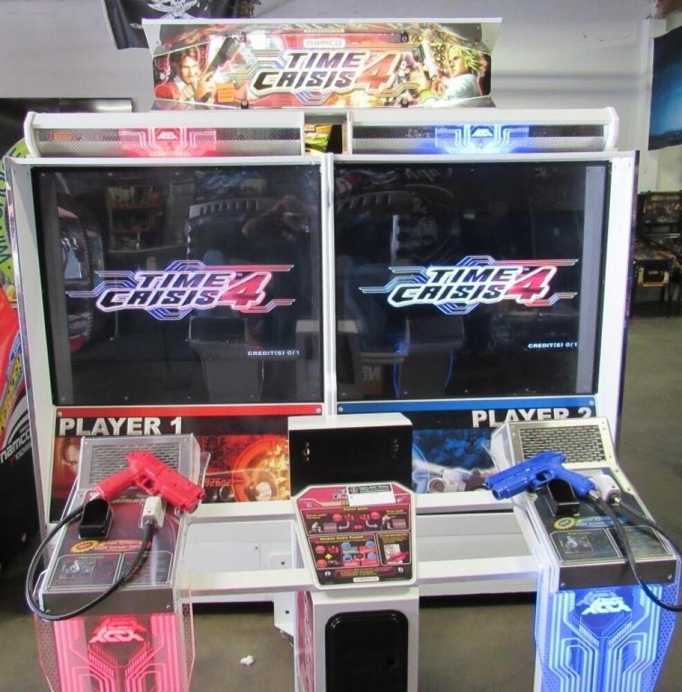 TIME CRISIS 4 TWIN DX 50 LCD SHOOTER ARCADE GAME