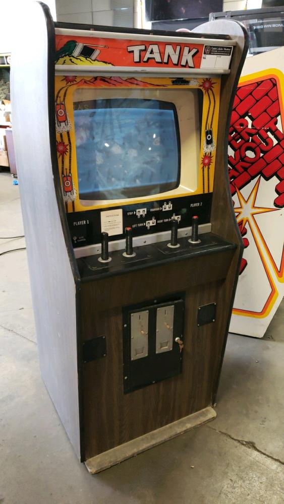 tank battle arcade game 1975