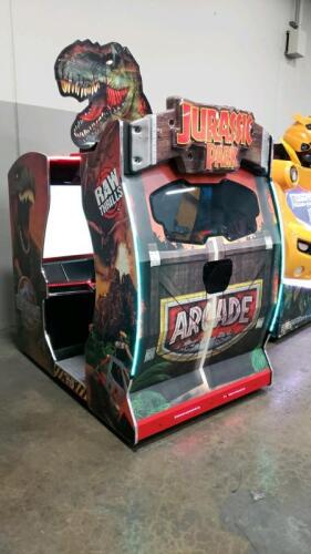 JURASSIC PARK RAW THRILLS ENVIRONMENTAL ARCADE GAME