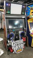 GUITAR HERO RAW THRILLS UPRIGHT ARCADE GAME - 2