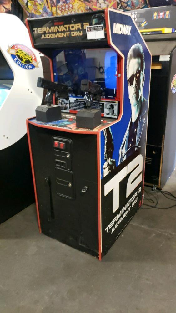 TERMINATOR 2 JUDGEMENT DAY FIXED GUN SHOOTER CLASSIC ARCADE GAME TERMINATOR 2 JUDGEMENT DAY FIXED GUN SHOOTER CLASSIC ARCADE GAME