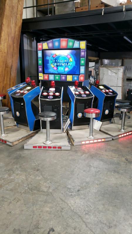 SUPER TRIVIA 6 PLAYER DELUXE ARCADE GAME ICE DAVE & BUSTERS