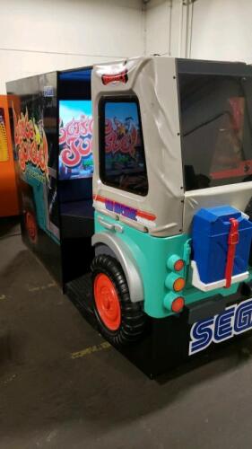 LETS GO JUNGLE DELUXE SHOOTER ARCADE GAME SEGA