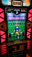 GRIDIRON BLITZ FOOTBALL SPORTS THEME TICKET REDEMPTION GAME BAYTEK - 5