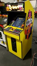 Q-BERT UPRIGHT ARCADE GAME VERY CLEAN NEW STYLE CABINET J-ROC PCB