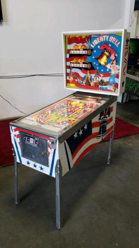 LIBERTY BELL CLASSIC PINBALL MACHINE WILLIAMS