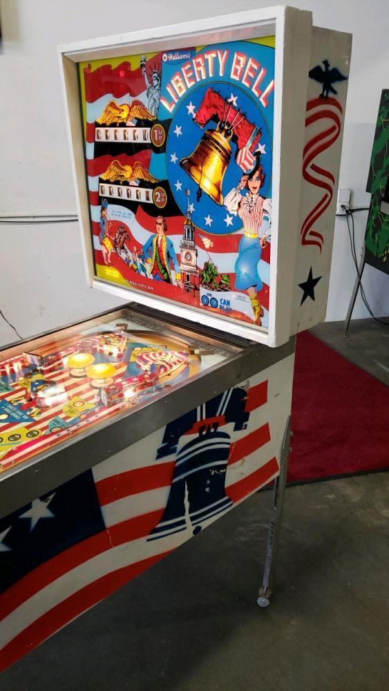 LIBERTY BELL CLASSIC PINBALL MACHINE WILLIAMS