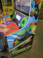 TEENAGE MUTANT NINJA TURTLES ARCADE BRAND NEW!! - 8