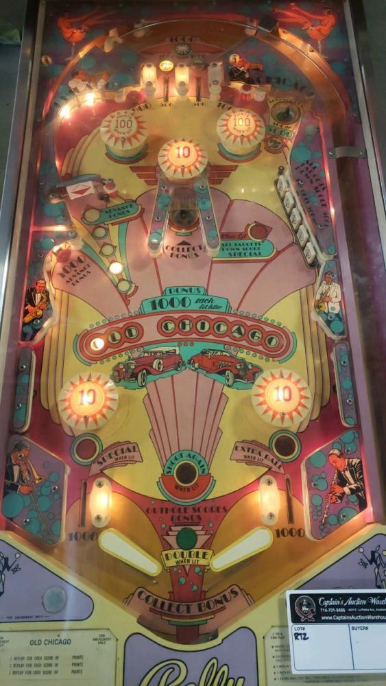 OLD CHICAGO PINBALL MACHINE BALLY