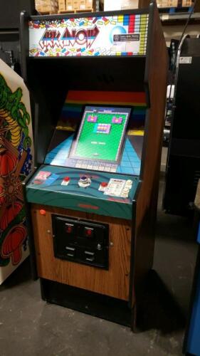 ARKANOID UPRIGHT ARCADE GAME W/ LCD MONITOR