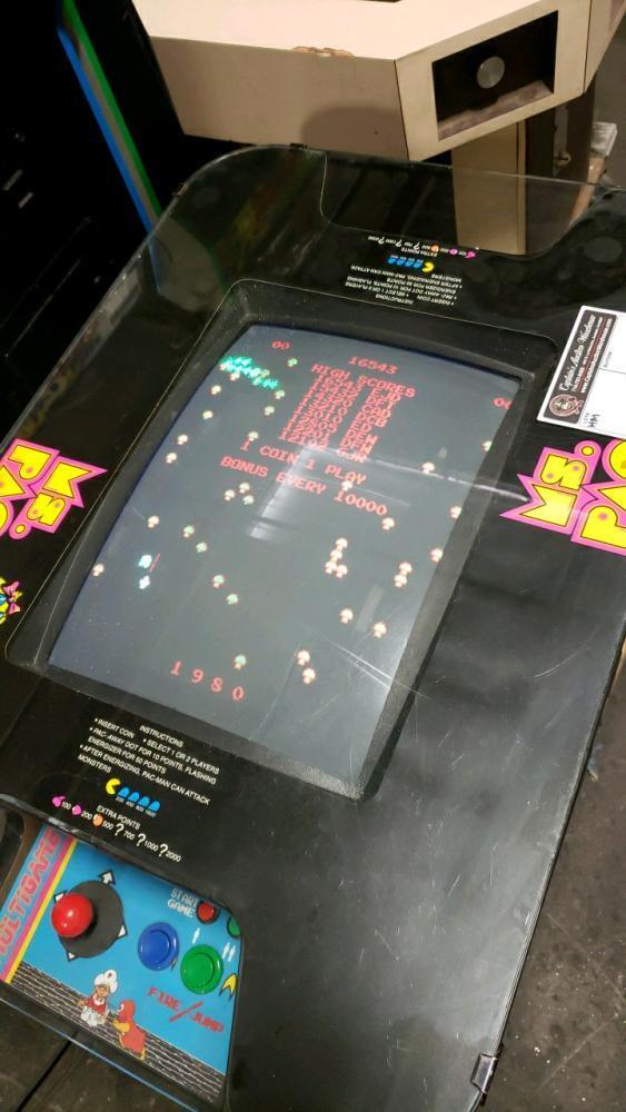 MULTICADE 60 in 1 CLASSIC COCKTAIL TABLE ARCADE GAME