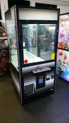 32" YOUAL-JIFH PLUSH CLAW CRANE MACHINE #3