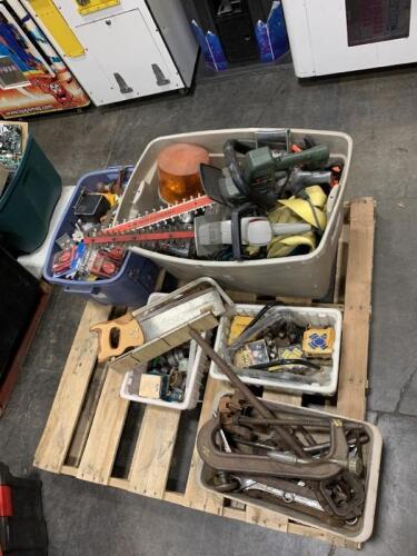 1 PALLET LOT MISC POWER TOOLS, WORKSHOP TOOLS AND MORE