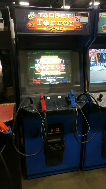 TARGET TERROR GOLD UPRIGHT SHOOTER ARCADE GAME