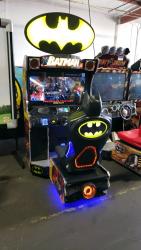 BATMAN DELUXE DRIVER ARCADE GAME RAW THRILLS