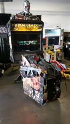 TERMINATOR SALVATION DELUXE 42" LCD SHOOTER ARCADE GAME RAW THRILLS