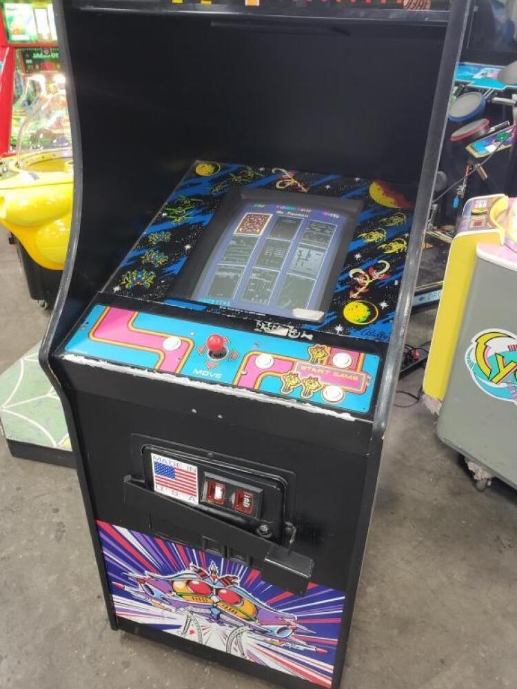 MULTICADE CLASSIC UPRIGHT ARCADE GAME CRT 19