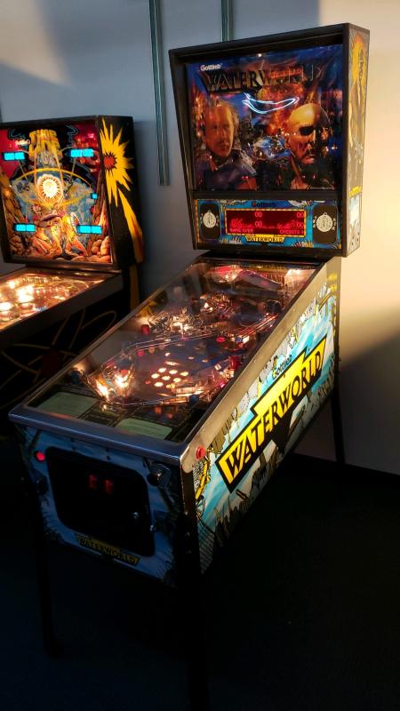 Waterworld Pinball Machine Gottlieb