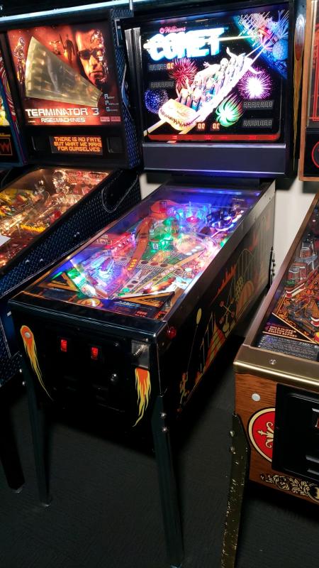 Comet Classic Pinball Machine Williams