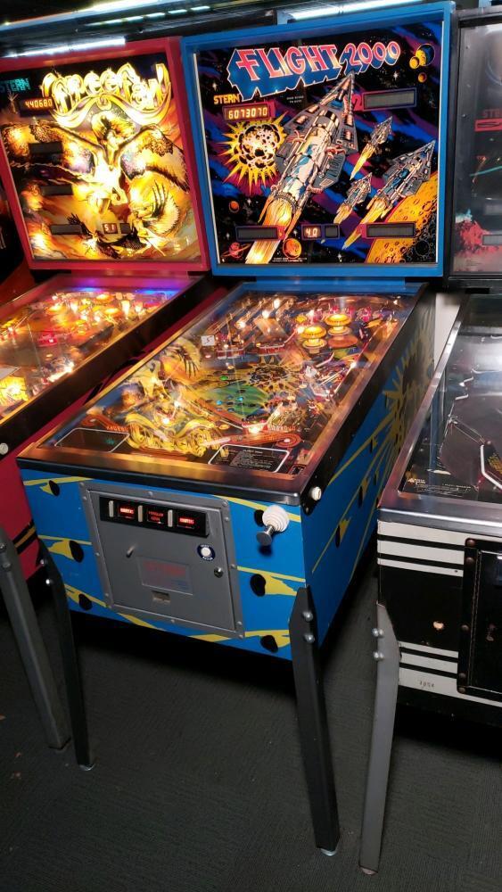 Flight 2000 Flight 2000 Pinball Machine Stern SS