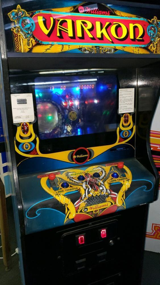 Varkon Upright Pinball Machine Williams SS Rare
