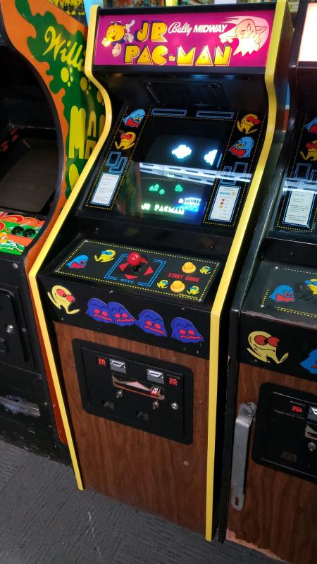 JR Pac-Man Mini Cabaret Arcade Game