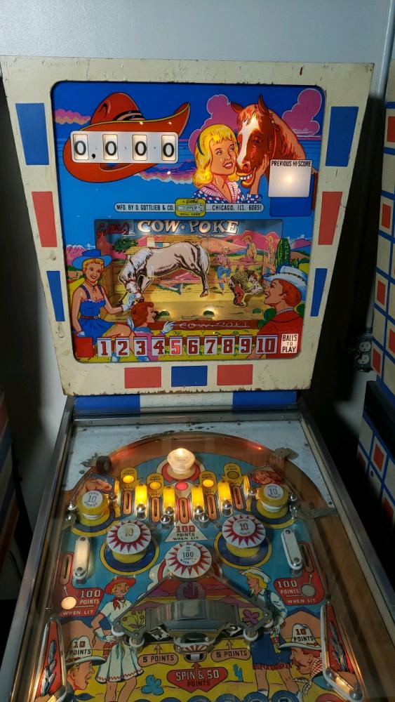 1960s Cow Poke Pinball Machine – Gold & Silver Pawn Shop