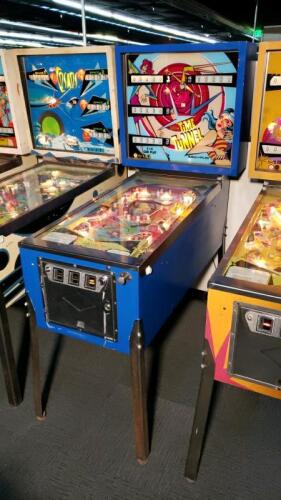 Time Tunnel Pinball Machine Bally EM